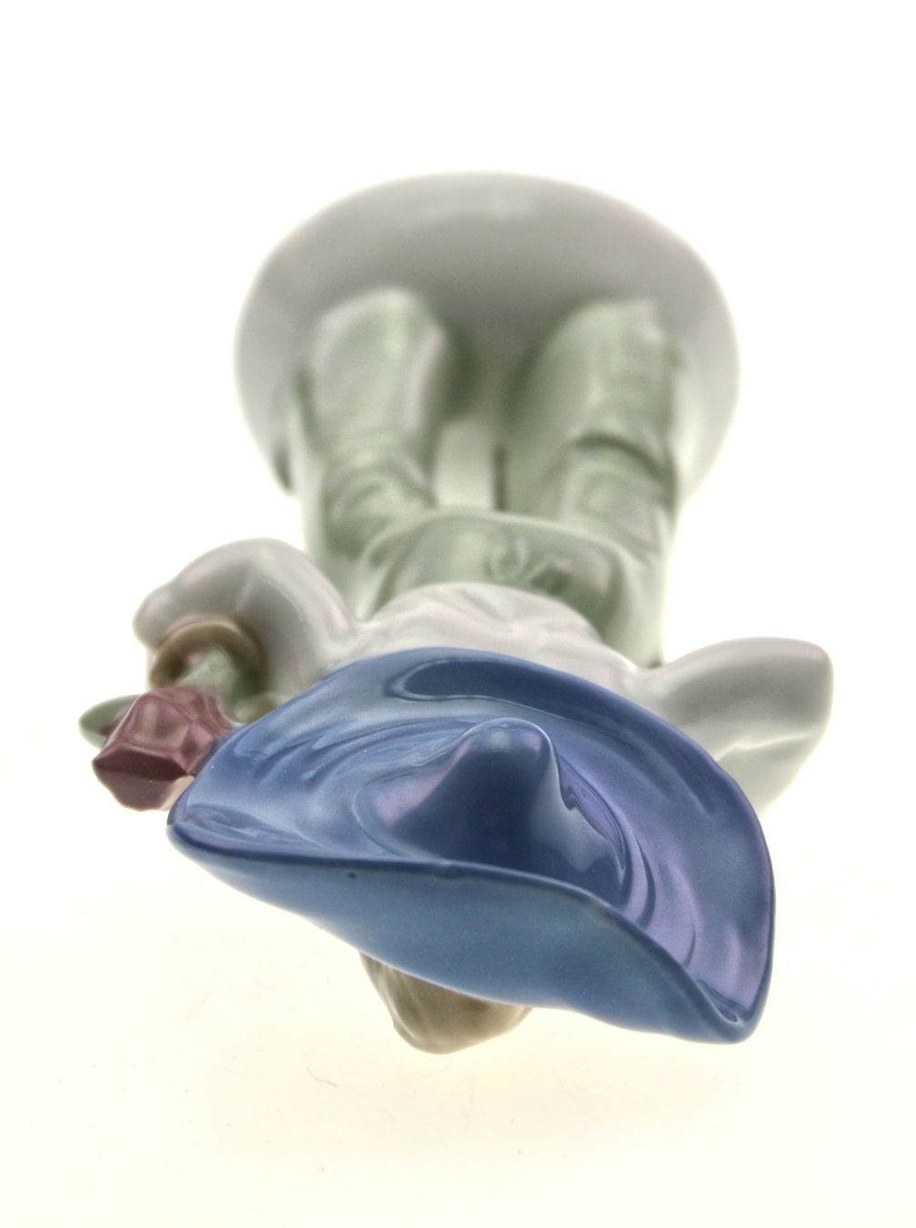 Statuette: Gärtnerjunge mit Rose + Stechschaufel Gräfenthal GDR Germany – Usato da Langenthal venduto da hamster-raeumung 5