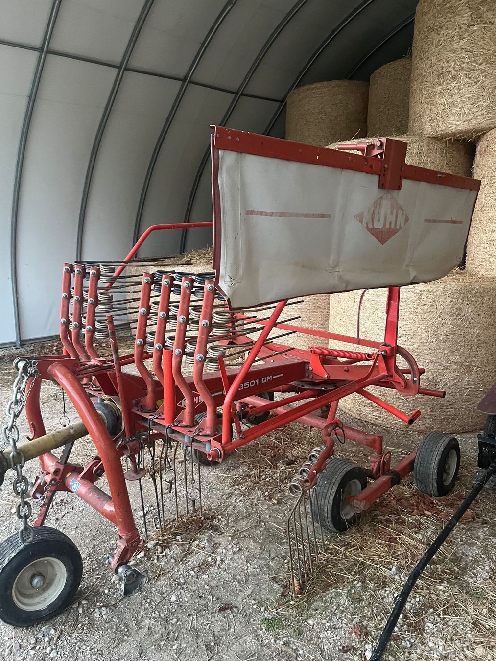 Kuhn Raccolta foraggio grezzo: Kuhn Schwader – Usato da Kilchberg BL venduto da ben_5qdy 3