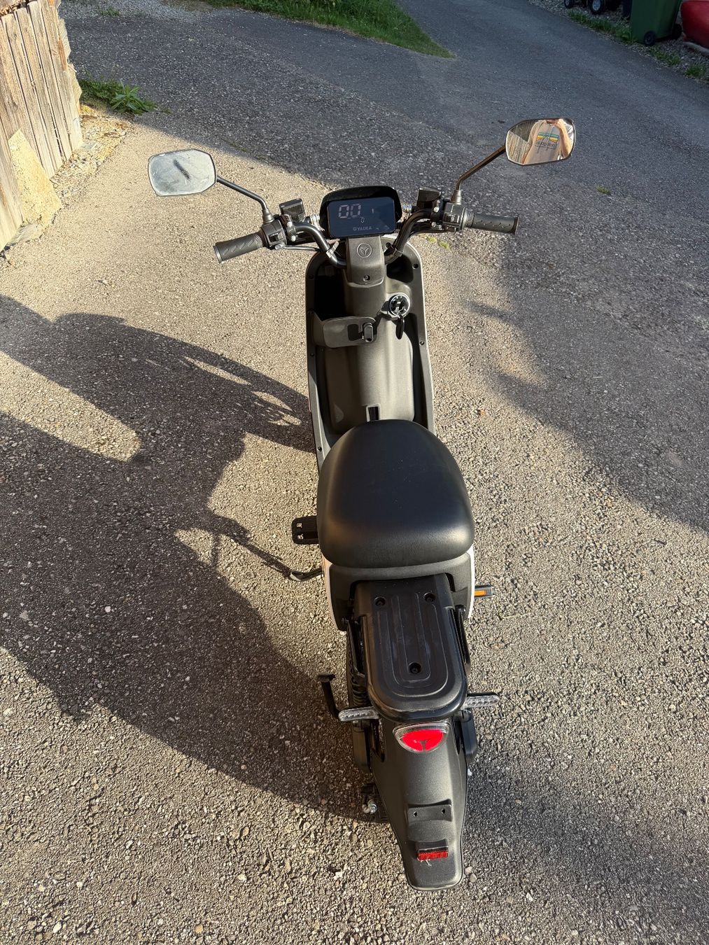 Yadea Scooter: Yadea E-Roller DE3 Neuwertig 1783 km – Usato da stallikon venduto da Guetze1990 3
