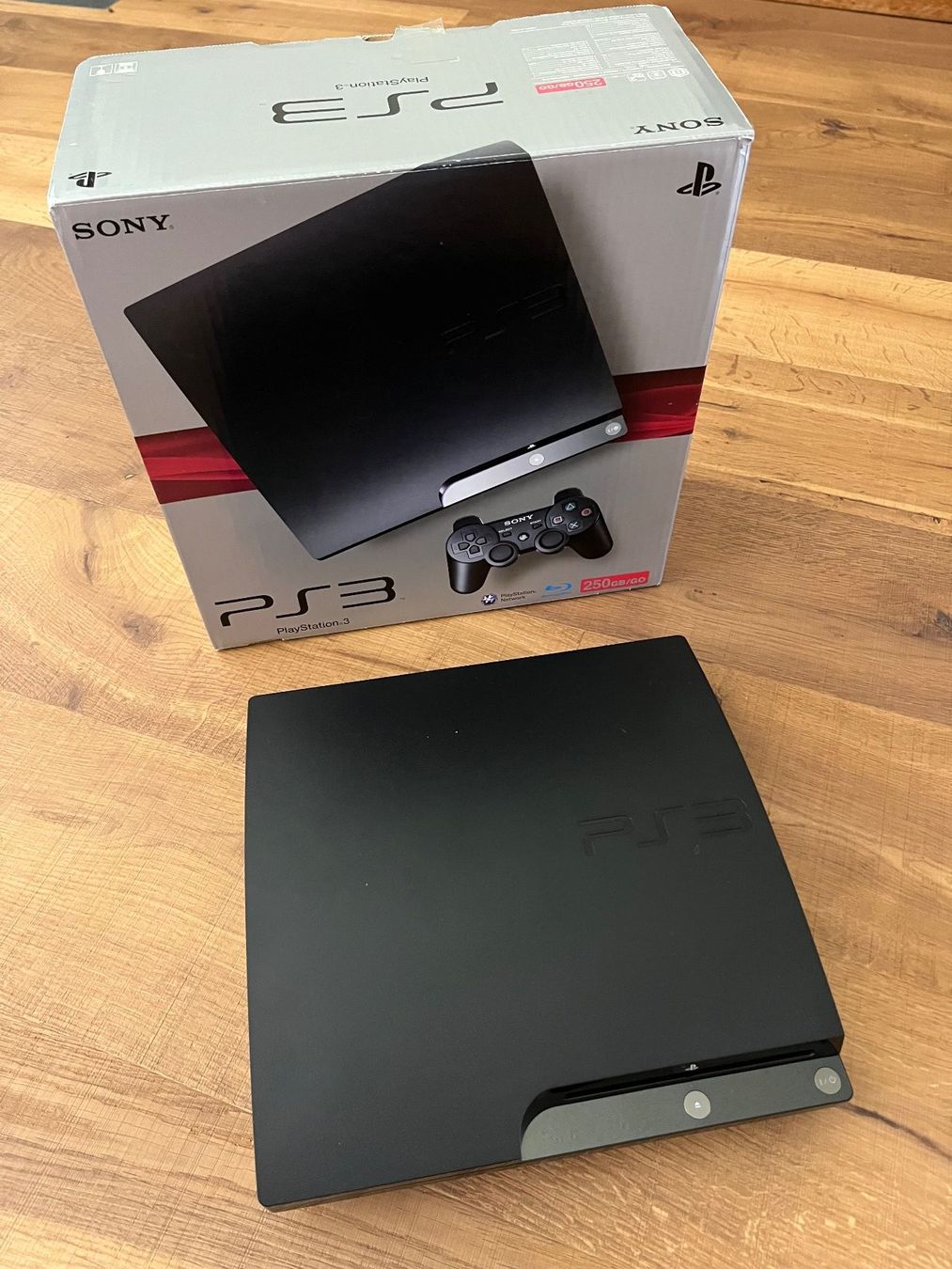 Sony Console: Sony PS3 Slim Set + Metal Gear Solid Sammlung – Usato da Interlaken venduto da max_q8cd 1