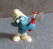 Schlumpf - mit Axt - Bully - ab CHF 4.00