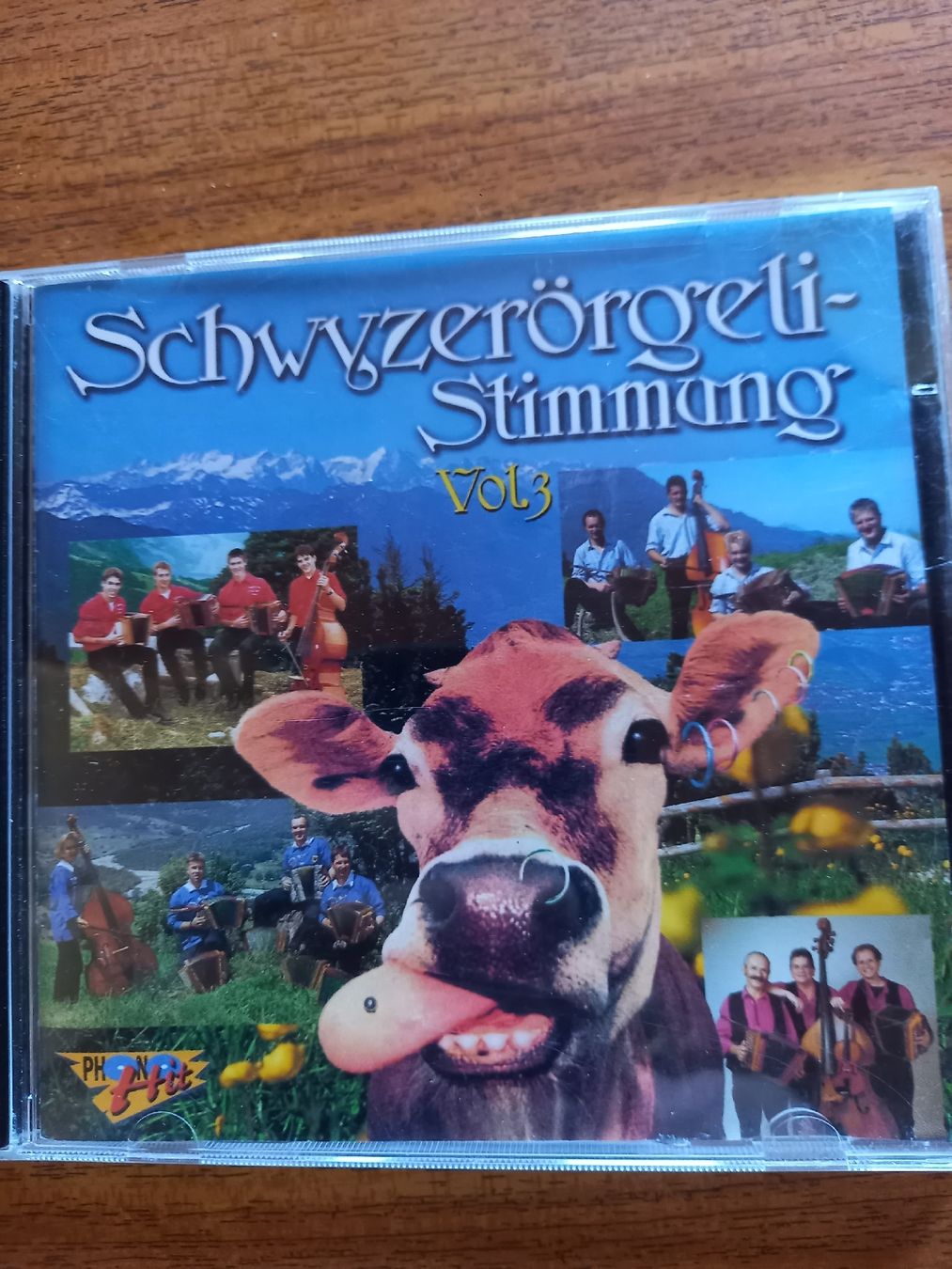 CDs: Schwyzerörgelil-Stimmig Vol. 3 CD, gebraucht – D'occasion à Galgenen par Allerlei8854