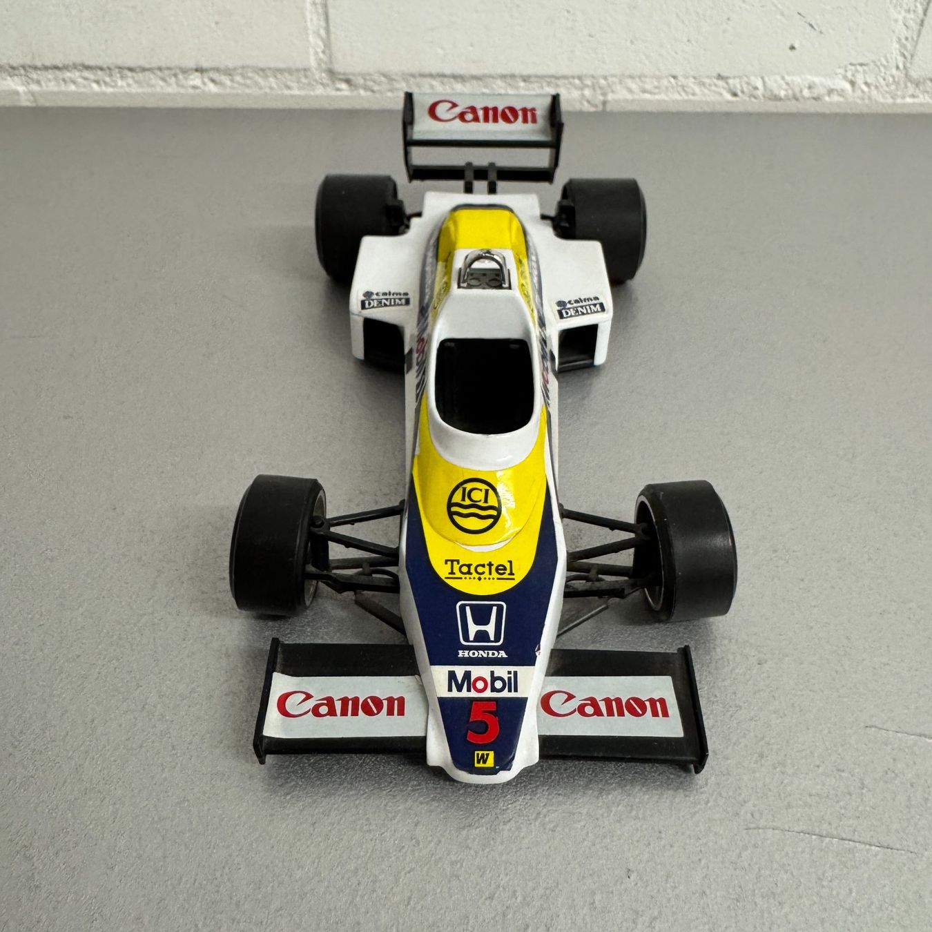 Bburago Modellini d'auto: Modellauto 1:24 Formel 1 1982 Williams FW 08 – Usato da Balzers venduto da dassandro 1