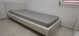 IKEA MALM Bett 90x200 cm komplett mit Lattenrost & Matratze