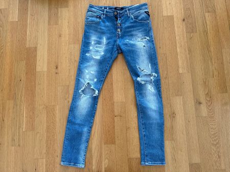 Schöne Pilar Jeans der Marke Replay Grösse 24/28