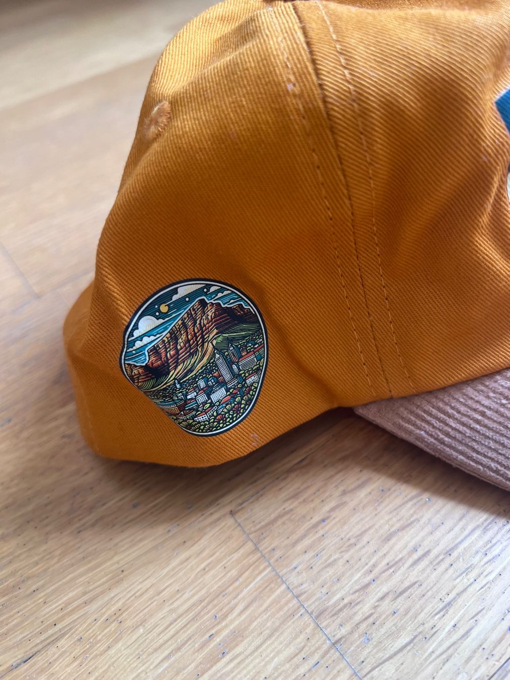 Hüte, Mützen & Caps: Iconic Black Cap – Neu (gemäss Beschreibung) aus Zürich von John_777 1