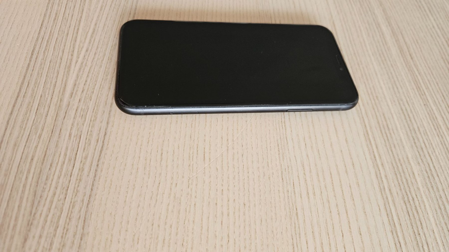 Apple Telefoni cellulari / Smartphones: iPhone XR 64 GB Batterie 82% – Usato da Cormondrèche venduto da ohawa 4