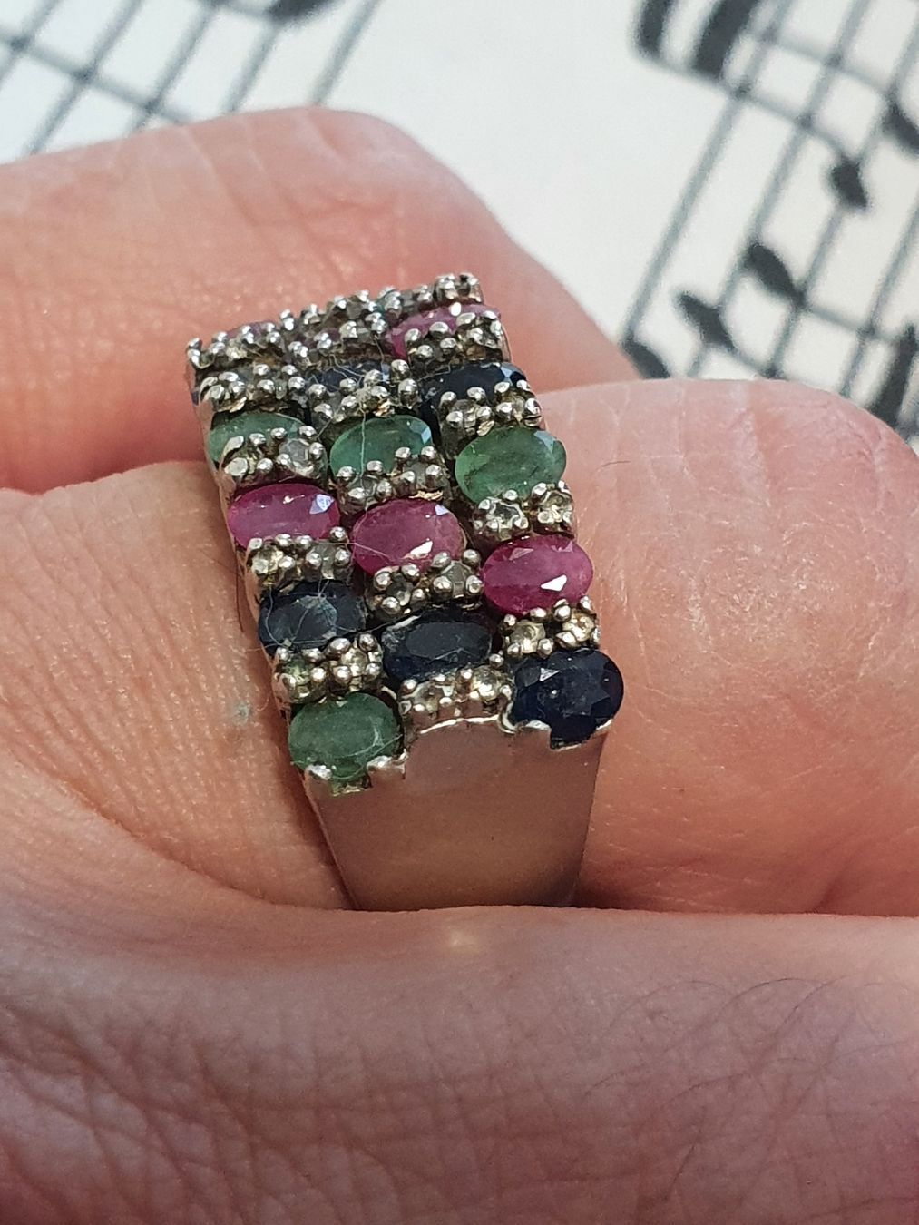 Ringe: Opulenter Designer 925er Silber, Smaragd, Rubin, Saphir Ring – Gebraucht aus Wohlen AG von palmsprings 6