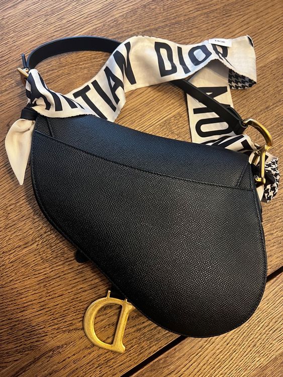 Dior Saddle Bag / Black Grained Calfskin Kaufen auf Ricardo