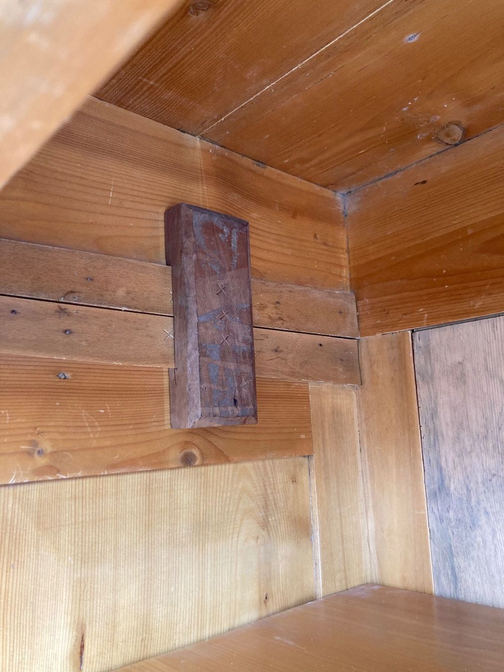 Armadi: Schrank Holz – Usato da Hombrechtikon venduto da nico096 4