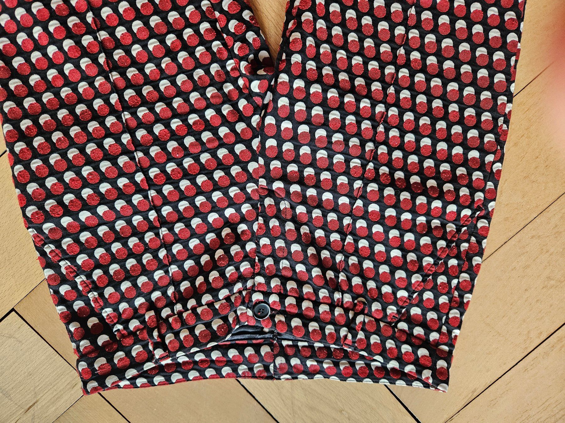 Pantaloni: rassige Hosen – Nuovo (secondo la descrizione) da Zürich venduto da tschudin.barbara 3