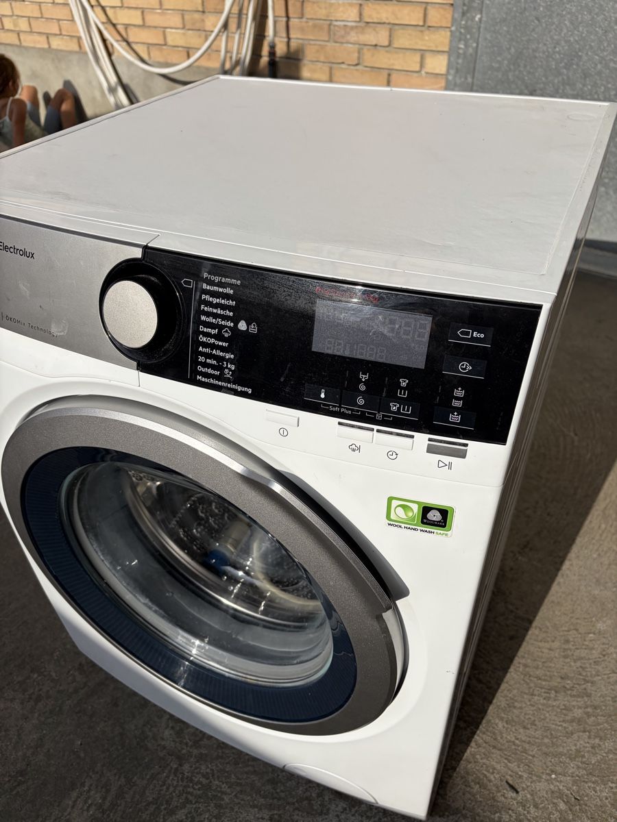 Electrolux Machines à laver: Waschmaschine Electrolux Schnäppchen  – D'occasion à Andwil TG par sirknollte 4