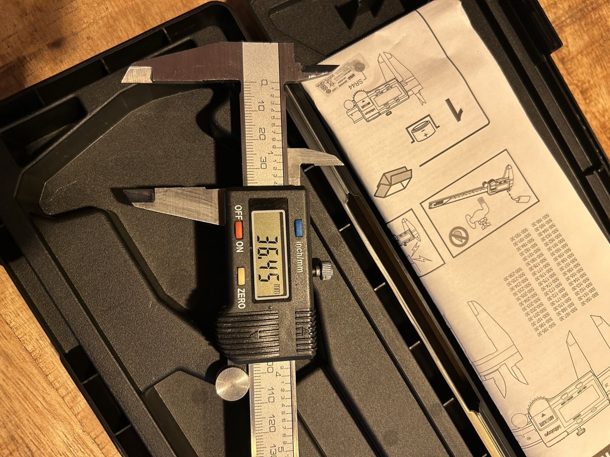 Mitutoyo Messen: Digitaler Messschieber Mitutoyo 150mm   – Neu (gemäss Beschreibung) aus Fällanden von Ed-Thomi 2