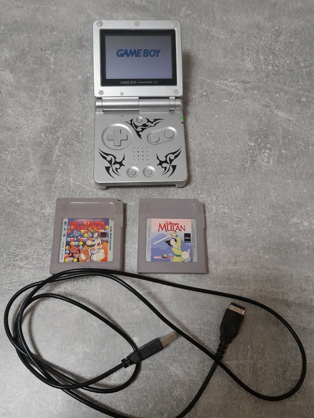 Nintendo Console: nintendo advance sp – Usato da Fribourg venduto da Sami1177