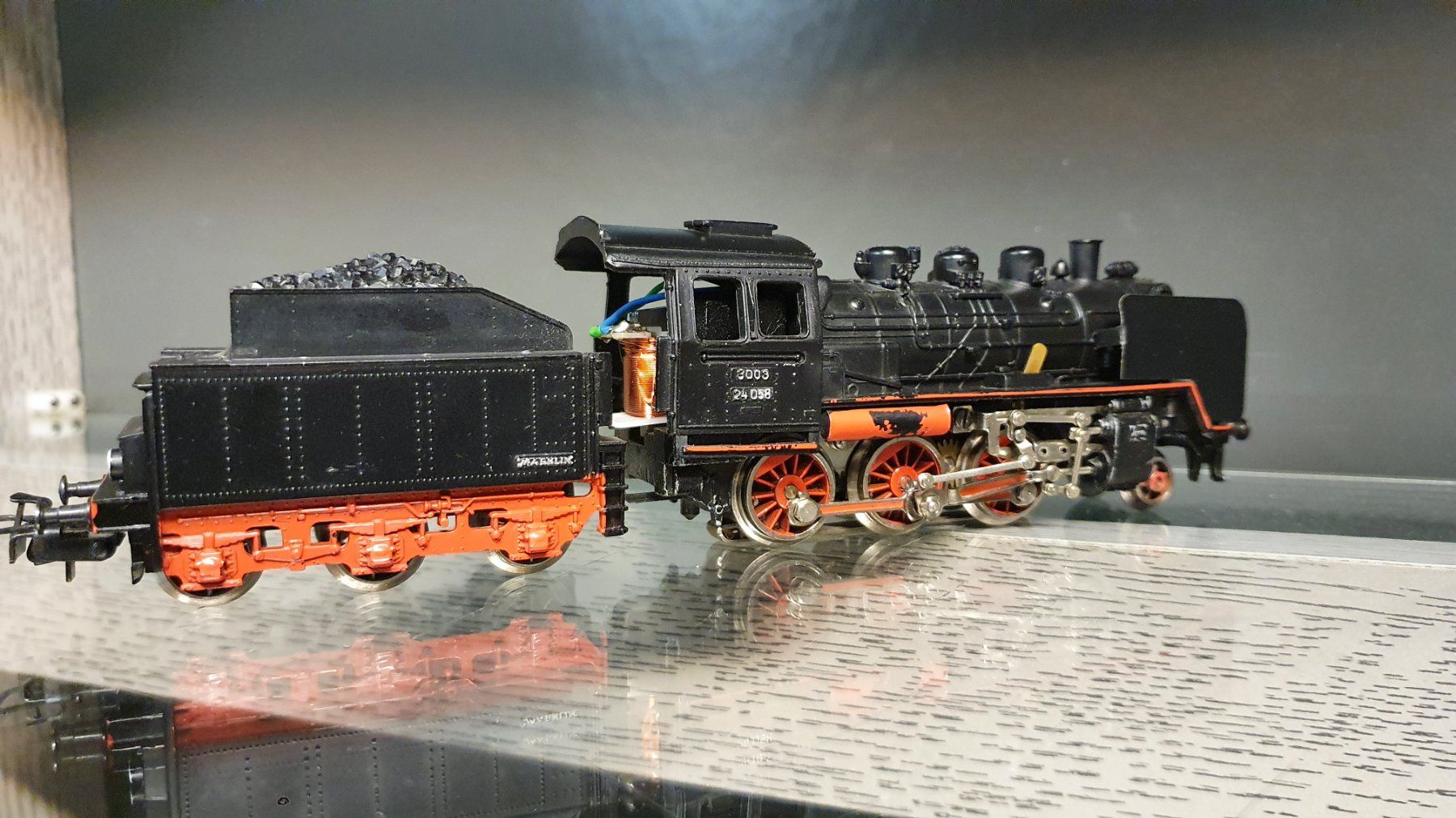 Märklin Modellini di ferrovie: MÄRKLIN: DB DAMPFLOK BR 24 – Usato da Biglen venduto da taunus82 3