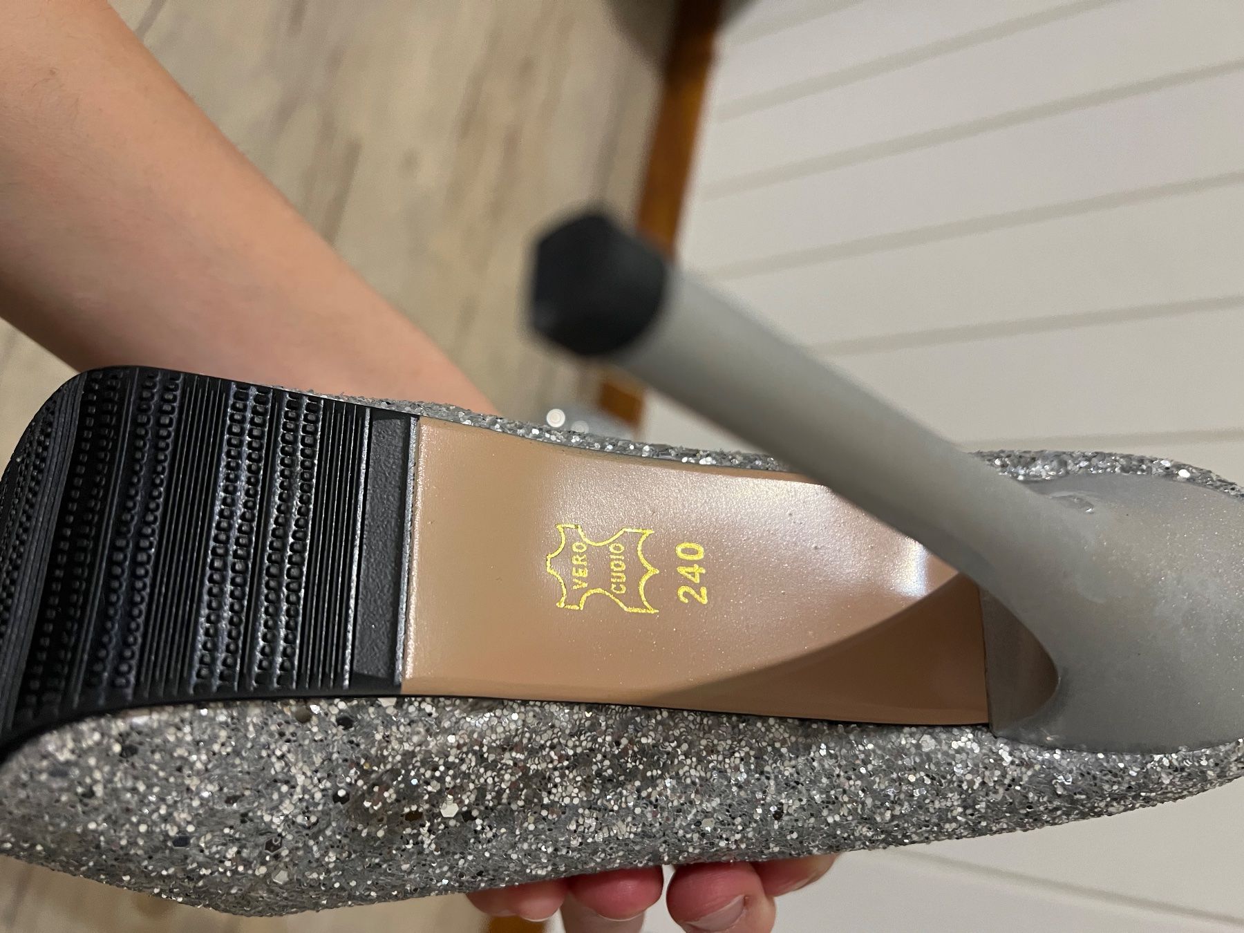 Scarpe da donna: Décolleté Glitter – Nuovo (secondo la descrizione) da St Moritz venduto da Ma_S2023 3