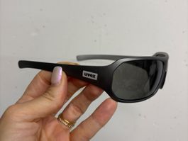 Uvex sportliche Sonnenbrille grau silber stylish