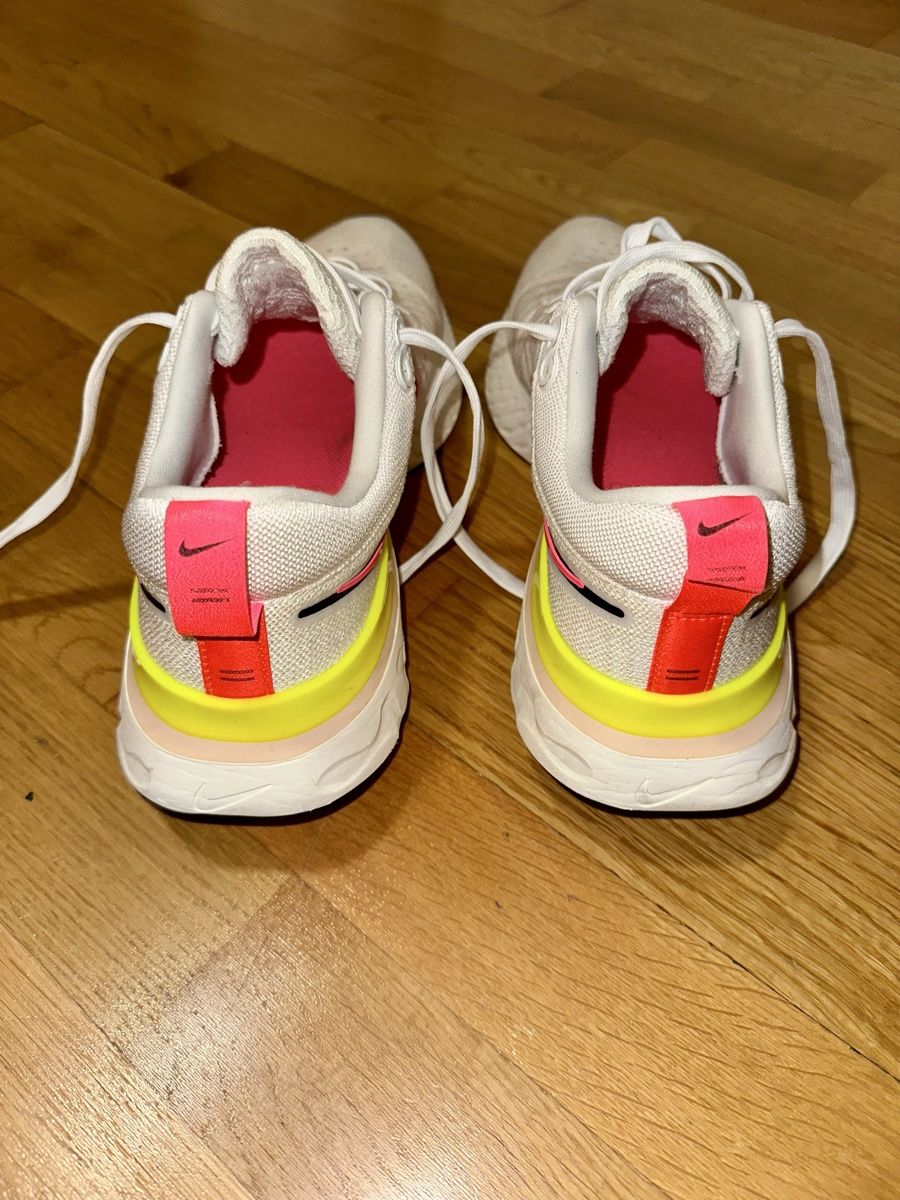 Nike Scarpe da uomo: Nike React Laufschuhe, Gr. 44.5 – Usato da Bern venduto da rub_8mhx 3