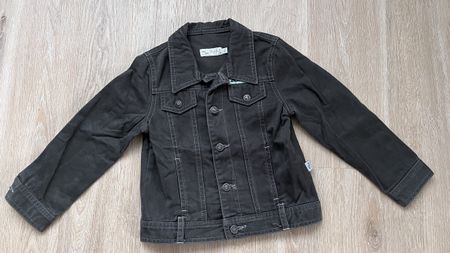 coole Jacke Gr. 98