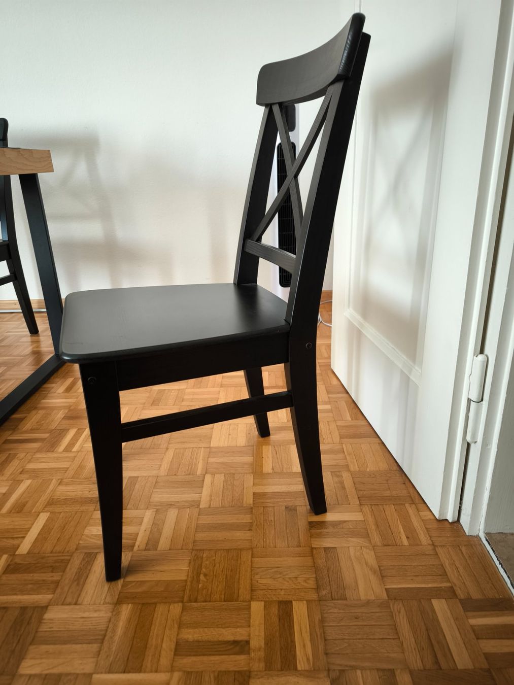 Ikea Set di tavolo e panche: Esstisch + 6 Stühle – Usato da Zürich venduto da aes_zh8v 3