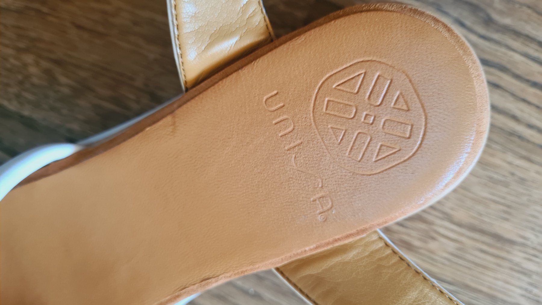 Unisa Damenschuhe: Leather sandal Unisa size 38 – Gebraucht aus Zürich von monadiederich 5