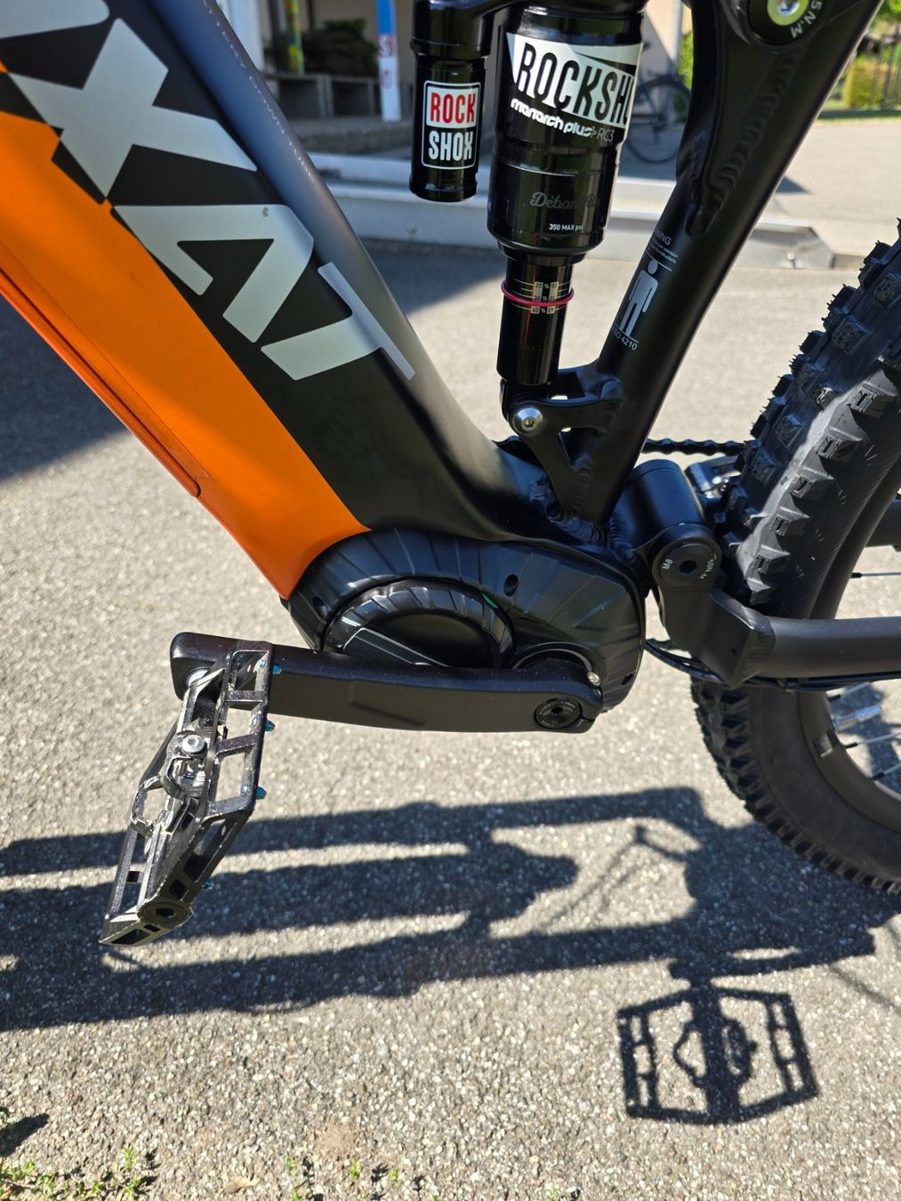 Biciclette: Custom Seroxat Fully E-MTB Bafang M600 Sattel /Schaltung AXS – Usato da Flumenthal venduto da Zermatty 2