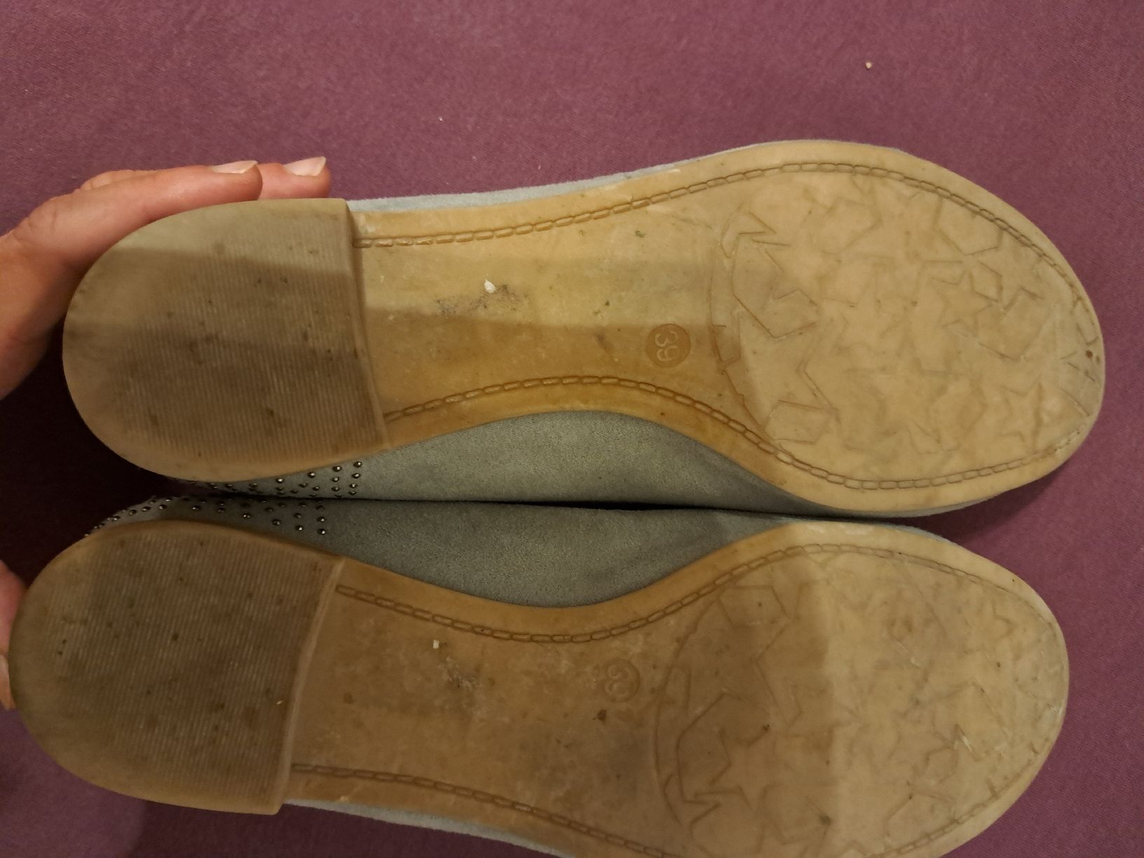 Scarpe da donna: Graue Wildleder Ballerinas Gr. 38 mit Glitzer – Usato da Triesenberg venduto da Anastasia26 2
