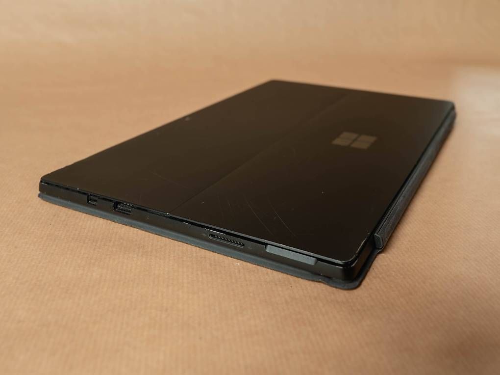 Microsoft Notebook: Microsoft Surface Pro 6 i5  | 8GB RAM | 256GB SSD + Dock – Usato da Filzbach venduto da Aluchsinger 2