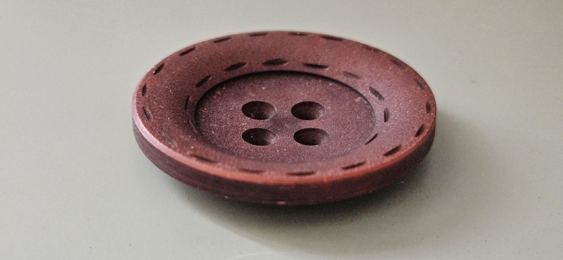 Bottoni: bouton en bois 3,7cm – Usato da Carouge GE venduto da Lea000 1