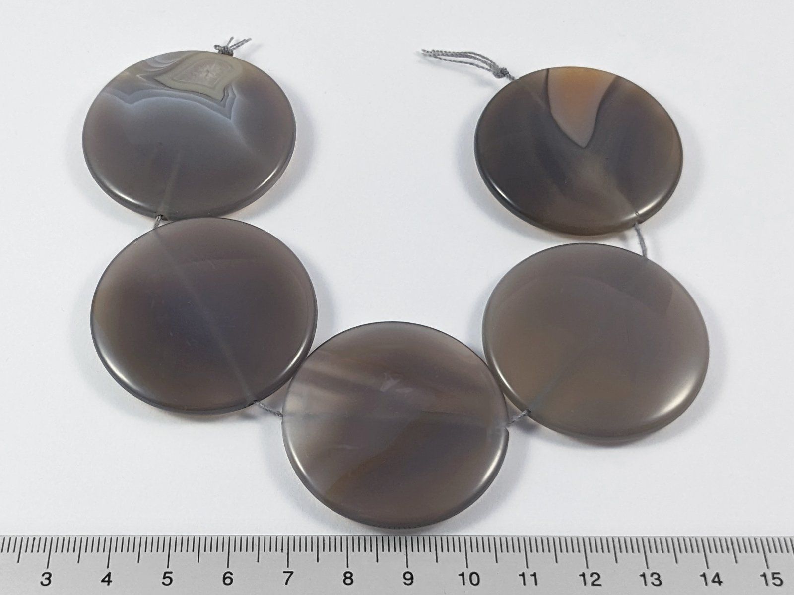 Minerali & Pietre curative: graue Achat - flache Scheiben 42mm durchbohrt 5Stk. – Nuovo e nell'imballaggio originale da Meilen venduto da GypsyCat 1
