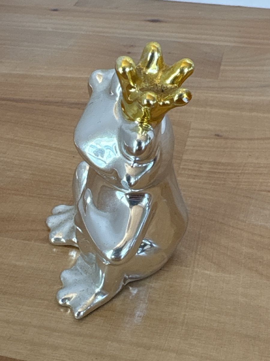 Tutte le decorazioni: Froschkönig Figur aus Keramik – Usato da Rümlang venduto da euqinom16 3