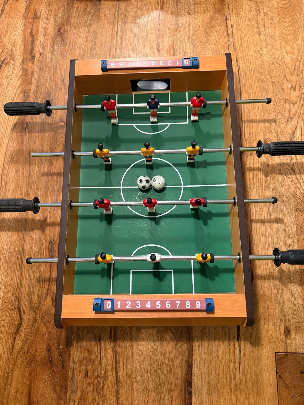 Spielzeuge: Töggelikasten Mini – Gebraucht aus Wollerau von sakru 1