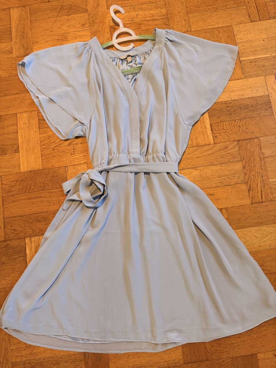 Kleider: Neu ungetragenes Kleid L – Neu (gemäss Beschreibung) aus Amlikon-Bissegg von Rose_Rose