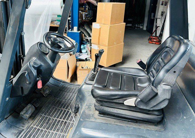 Linde Carrelli elevatori e a forche: Linde H25 Diesel – Usato da Luzern venduto da Cetina0 1