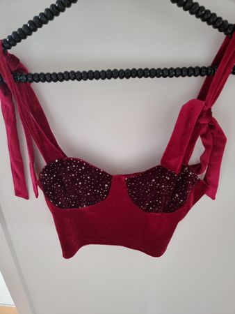 Rotes Samt Bustier Top