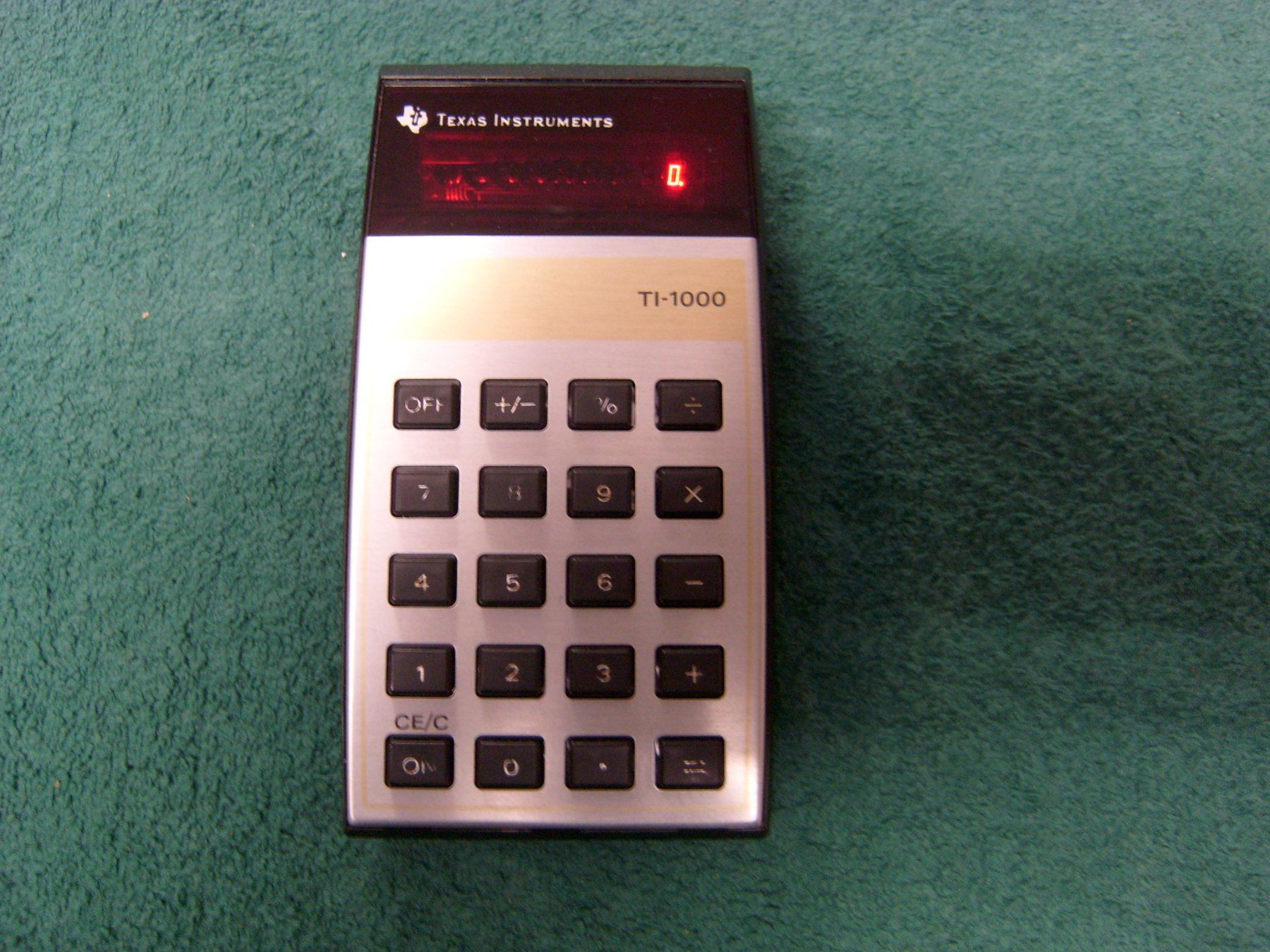 Texas Instruments Calcolatrici tascabili: Rarer Texas Instruments TI 1000 rare full working helle LED – Usato da Mauren TG venduto da nochbilligerjakob 2