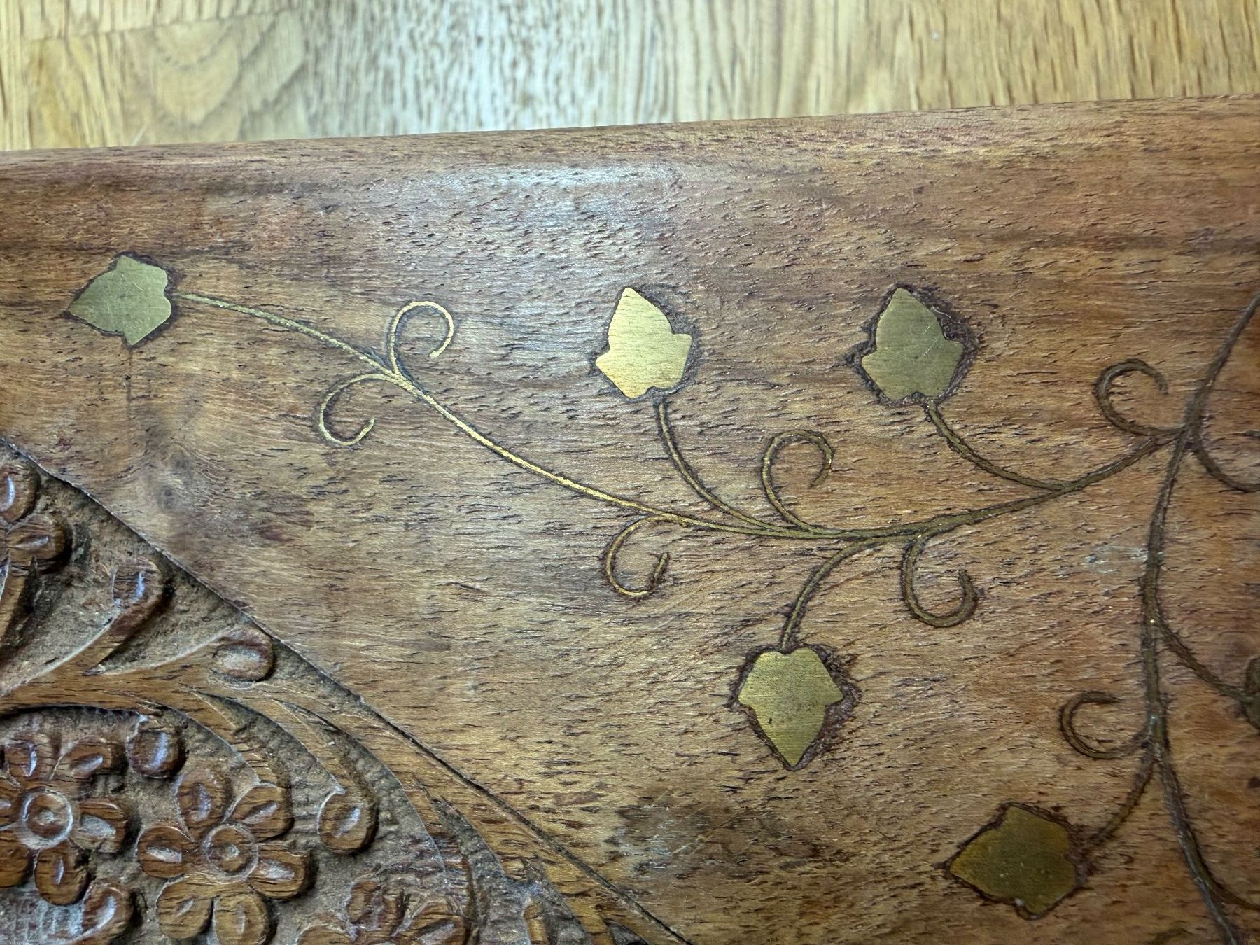 Articoli in legno: Sheesham Box 15 x 10cm – Usato da Biel-Benken BL venduto da roema 1