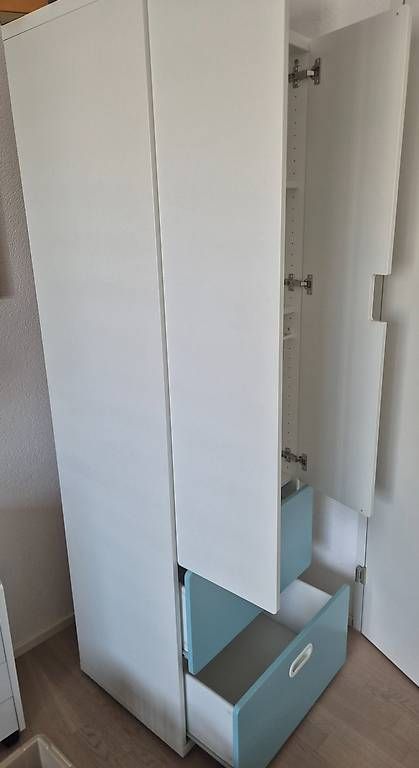 Ikea Armadi: Ikea Smastad-Top-Blau-Weiss – Usato da Vilters venduto da tin1tho 2