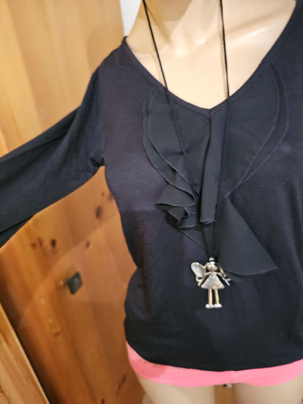 Chemisiers: dunkelblaue Bluse mit Shirt gr.38 und Modeschmuck – D'occasion à Ferden par jemyce 4