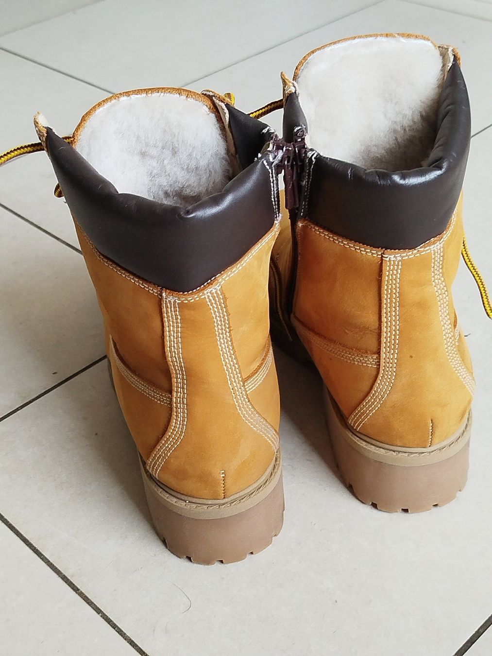 Scarpe da uomo: Nero Giardini Winterschuh ockergelb mit Lammfell – Usato da Rupperswil venduto da Annet.Dann888 2