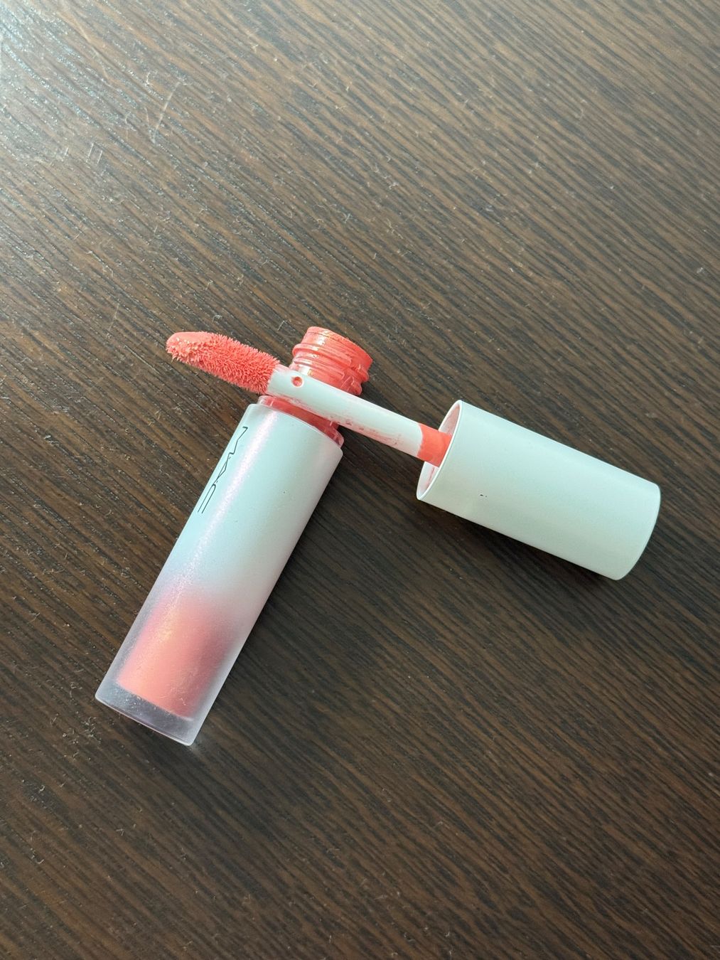 Make-up: MAC, beam liquid blush, Ice Gleam – Usato da Basel venduto da Pacco09 3