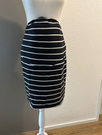 Schwangerschaft Jupe dunkelblau gestreift zalando