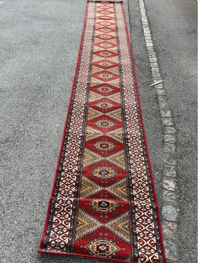 Tappeti: Wunderschöner roter Läufer Teppich - orientalisch gemustert – Usato da rheineck venduto da Neshi06