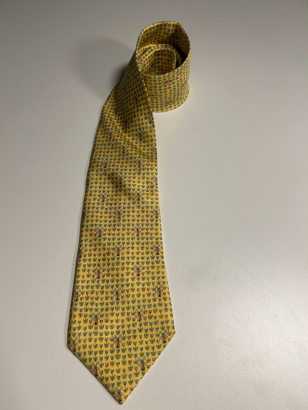 Hermès Cravatte: Hermès Blumen & Windmühlen Krawatte – Nuovo (secondo la descrizione) da Bern venduto da kurtikobolt74 1
