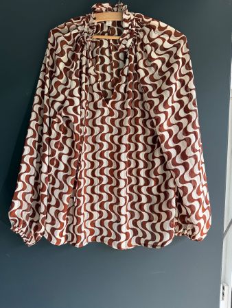 Wunderschöne neue luftige Bluse in Gr S