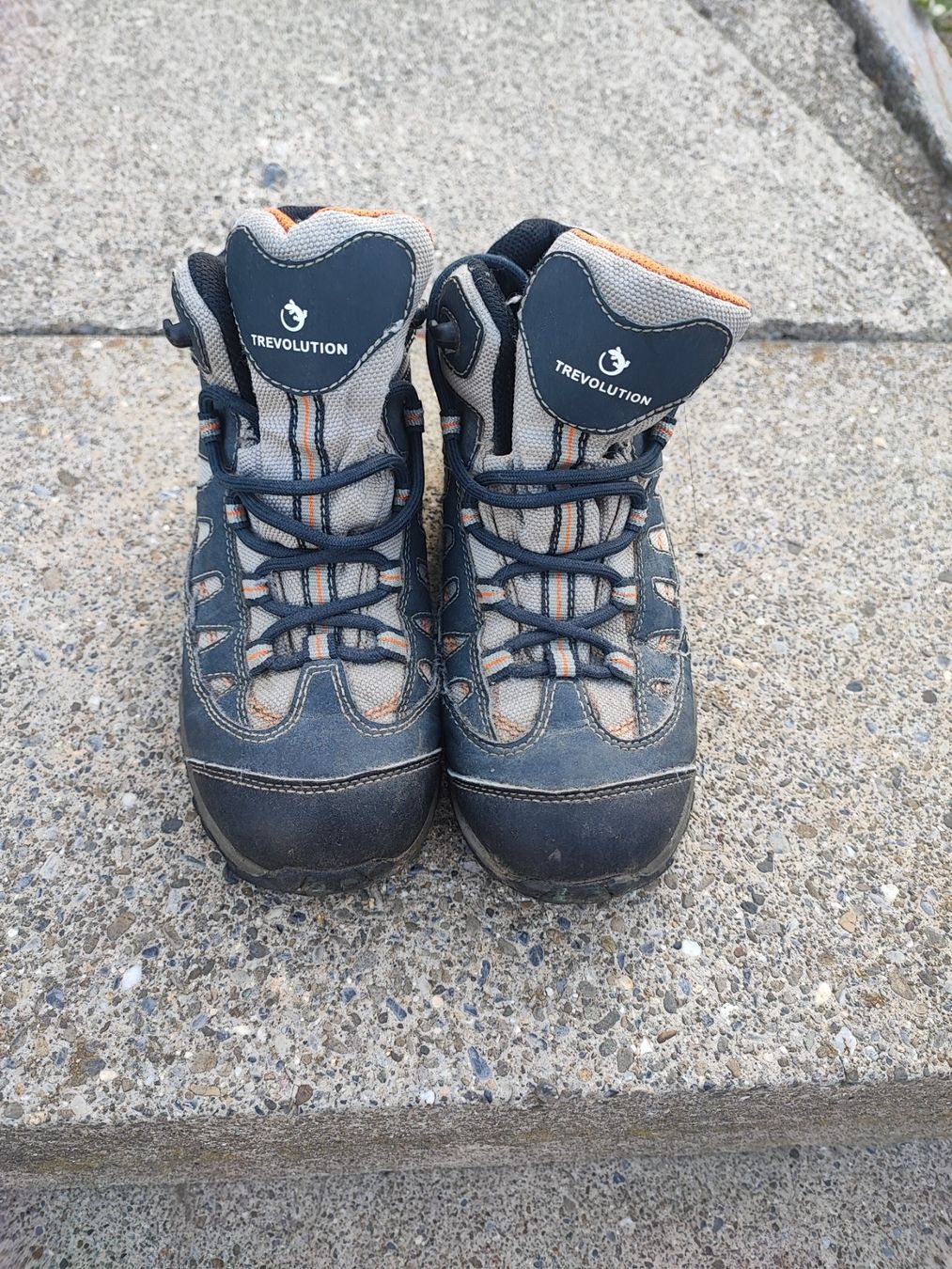 Trevolution Scarpe per ragazzi: Wanderschuhe Trevolution Gr. 35 – Usato da Grabs venduto da Margelchopf1