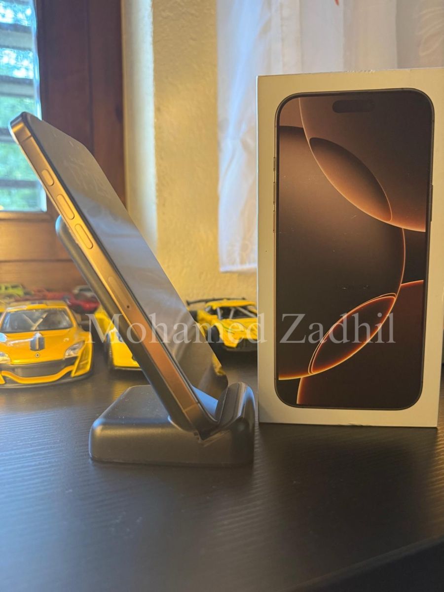 Apple Telefoni cellulari / Smartphones: iPhone 16 Pro Max 1TB – Usato da Visp venduto da zad_5hpn 2