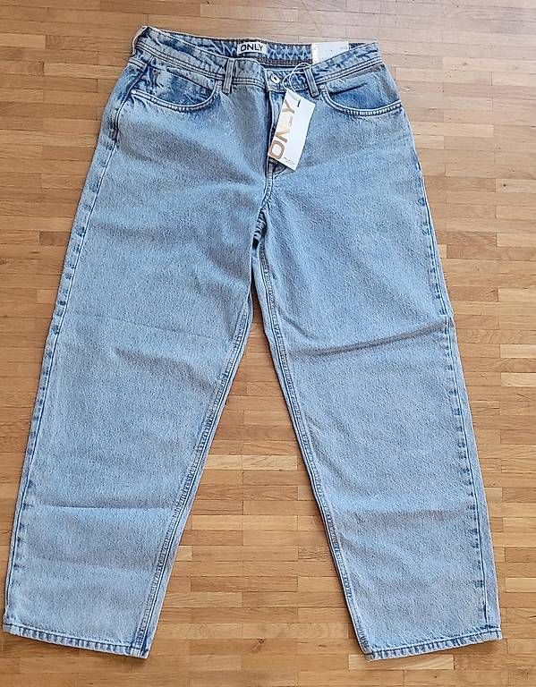 Jeans: Only Jeans, NEU, Gr. 29 – Nuovo (secondo la descrizione) da Zürich venduto da Cologna