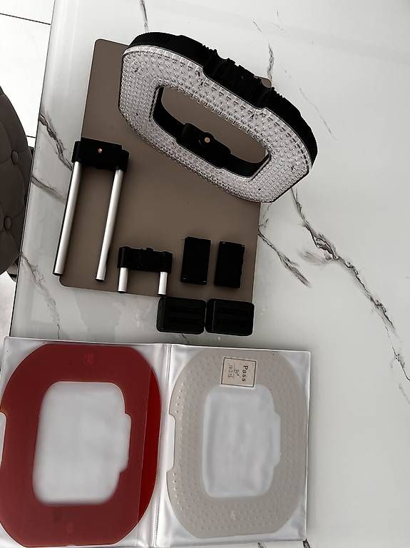 Lampade: LEDGO Ringleuchte LG R-332 – Usato da Luzern venduto da moevejonathan 3