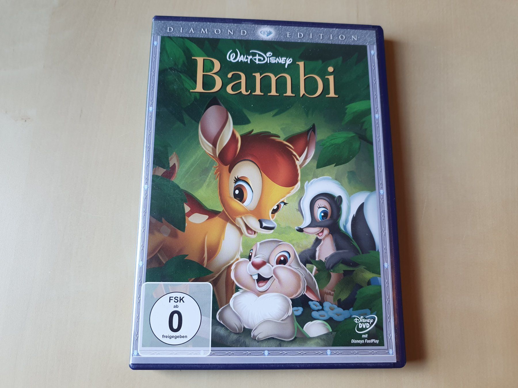 Tous les DVDs: Bambi – D'occasion à Stansstad par collectorsshop